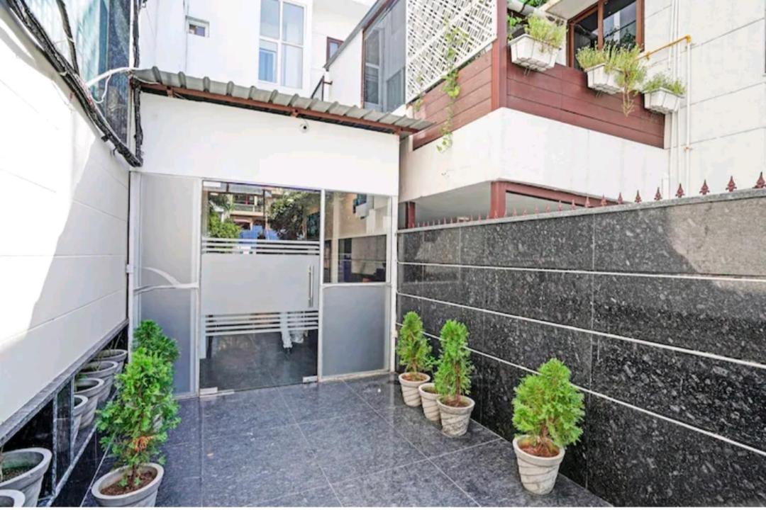 Glace Stay Inn Near Igi Airport Neu-Delhi Exterior foto