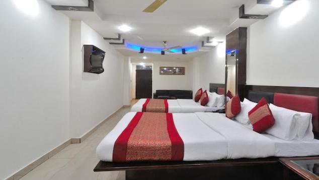 Glace Stay Inn Near Igi Airport Neu-Delhi Exterior foto